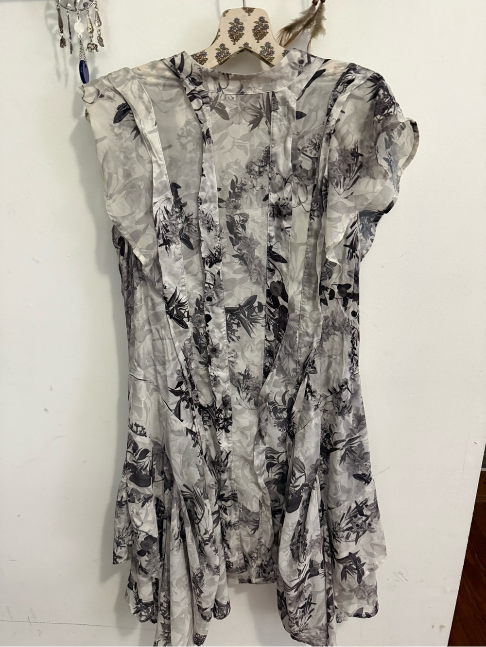 AllSaints Grey White Floral Moth Ruffle Dress Cap Sleeve Exposed Zip Flare Hem S